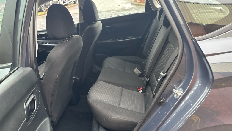 Hyundai i20 1.0T GDi 48V MHD SE Connect 5dr DCT Petrol Hatchback